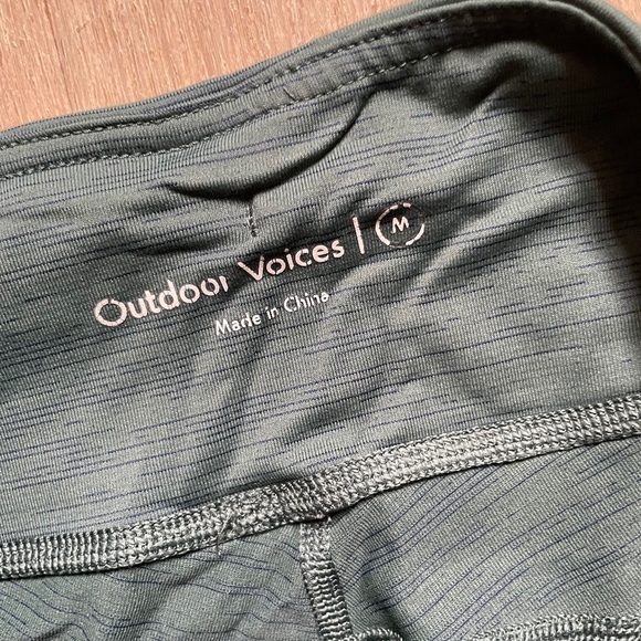 Outdoor Voices TechSweat 7/8 Flex Leggings Evergreen - Picture 3 of 3